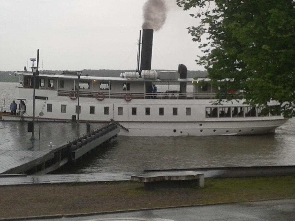 Hotell Laurentius Strängnäs Стая снимка