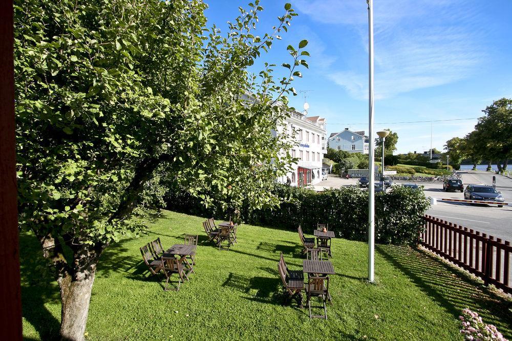 Hotell Laurentius Strängnäs Екстериор снимка